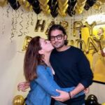 Zara Noor Abbas Throws Asad Siddiqui a Heartfelt Birthday Celebration